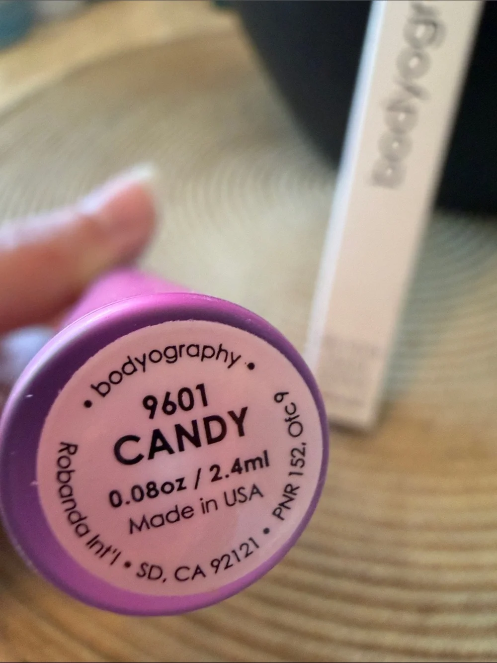 Bodyography lip lava